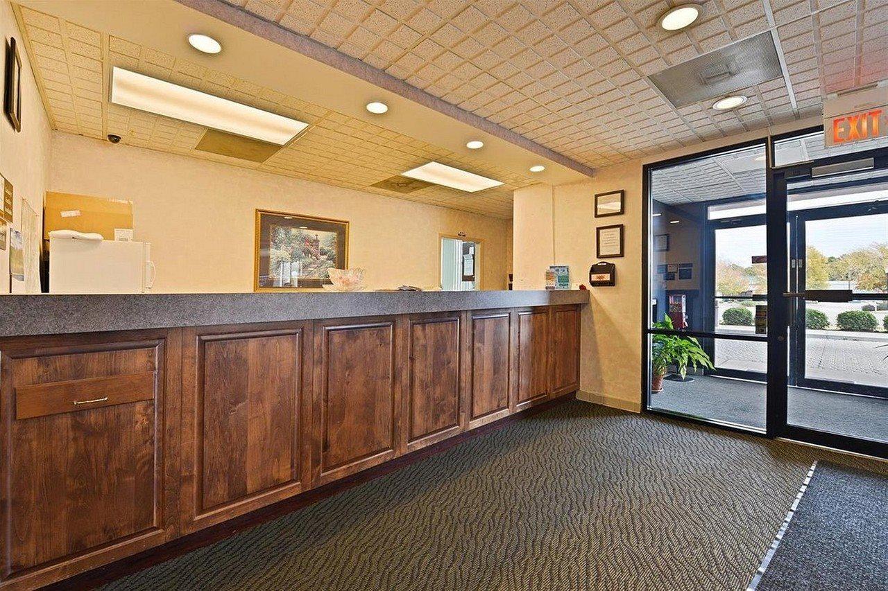 Quality Inn & Suites Aiken Interno foto